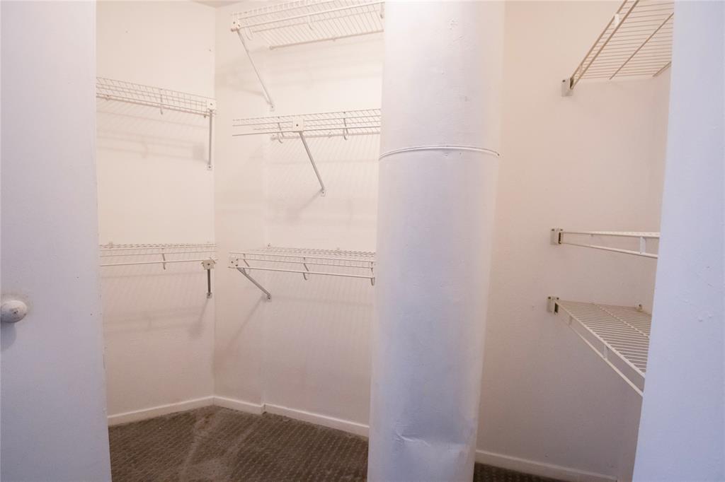 Cambridge Condo Ph 01 03 - Residential