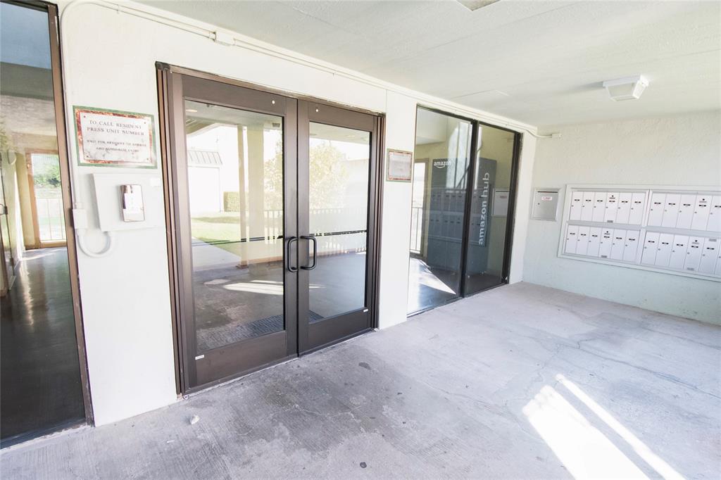 Cambridge Condo Ph 01 03 - Residential