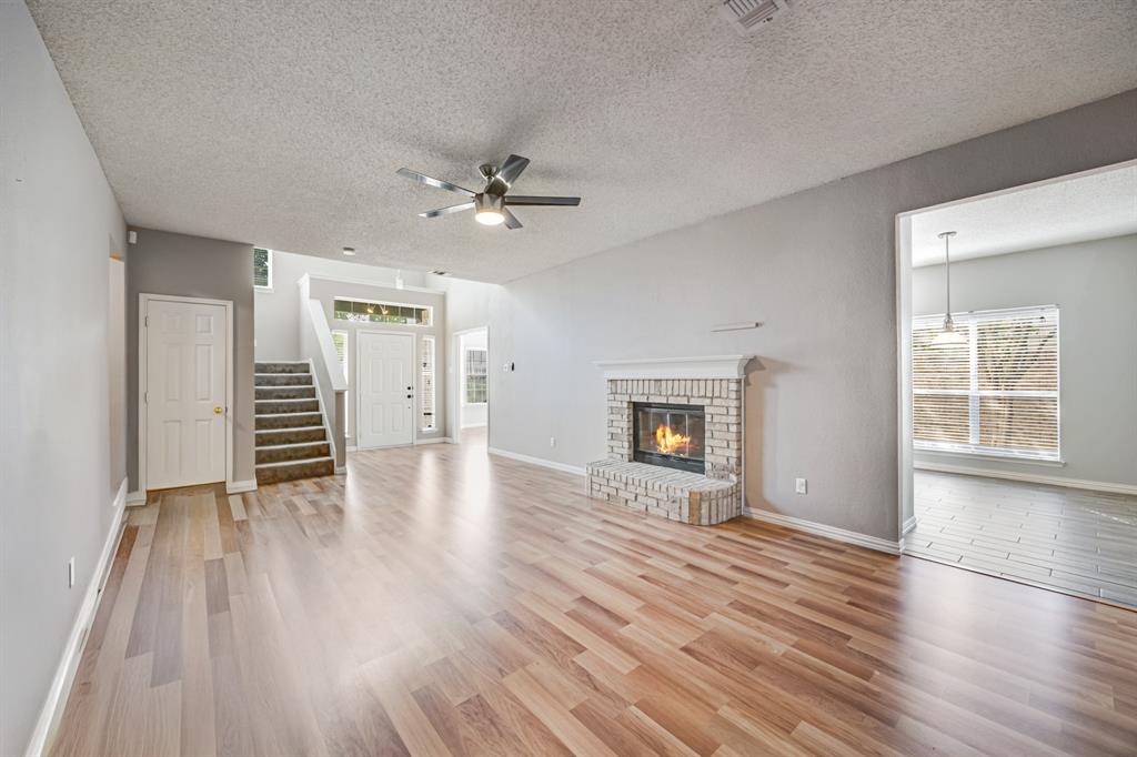 1409 High Crest Drive