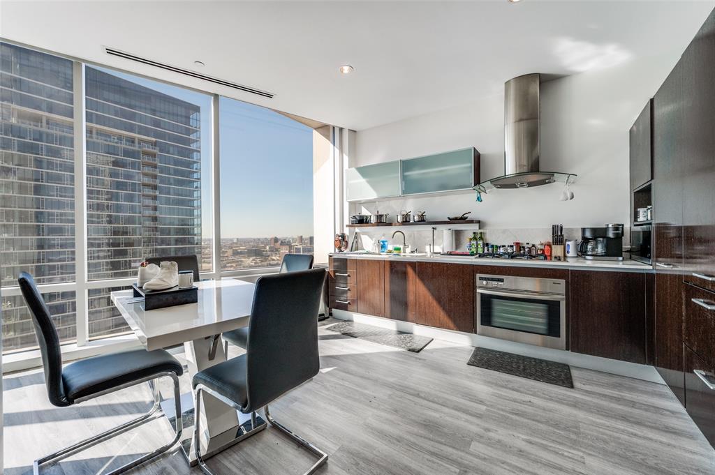 Residences - Residential