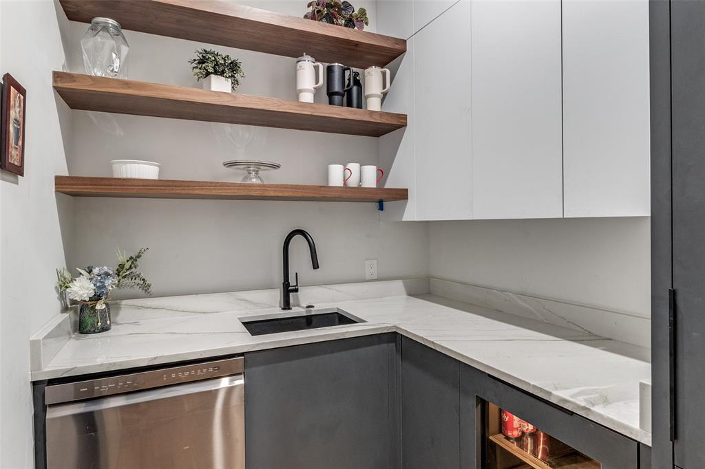 Northwood Hills 01 - Residential Lease