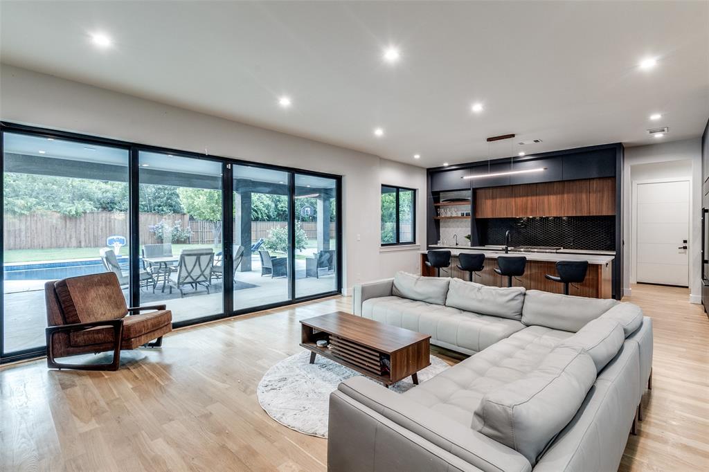 Northwood Hills 01 - Residential Lease