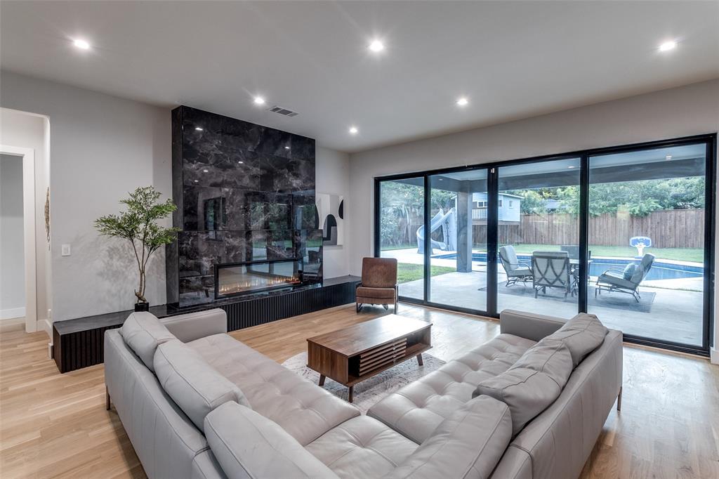 Northwood Hills 01 - Residential Lease