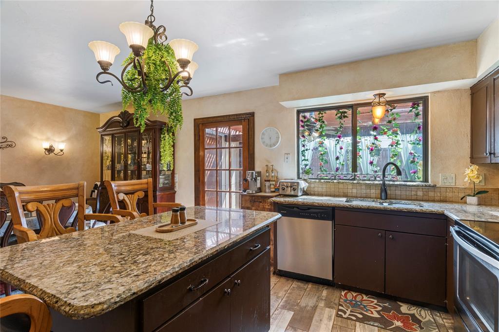 Laguna Twnhms - Residential