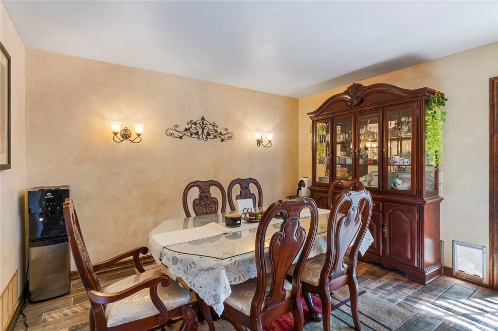 Laguna Twnhms - Residential