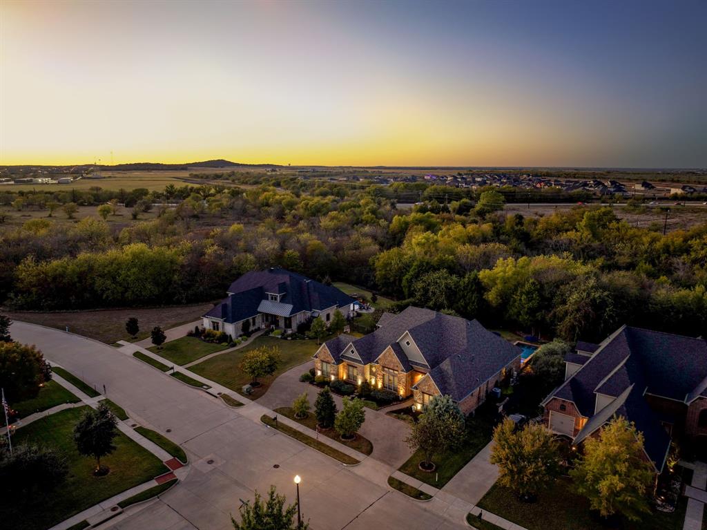 3328 Clubview Drive
