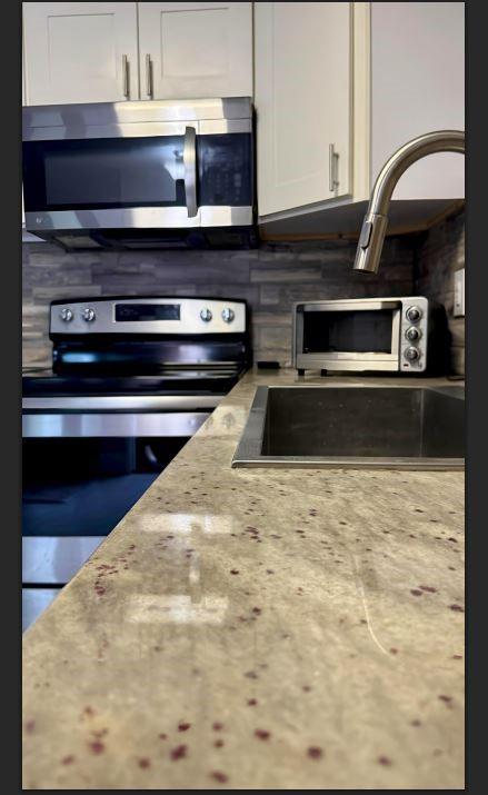 Windtree Condos - Residential Lease