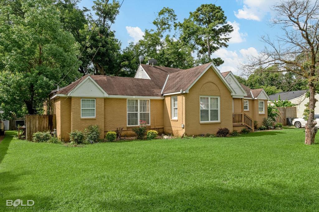 Shreveport, Louisiana 71105, United States, 3 Bedrooms Bedrooms, ,3 BathroomsBathrooms,Residential,Contingent,155943