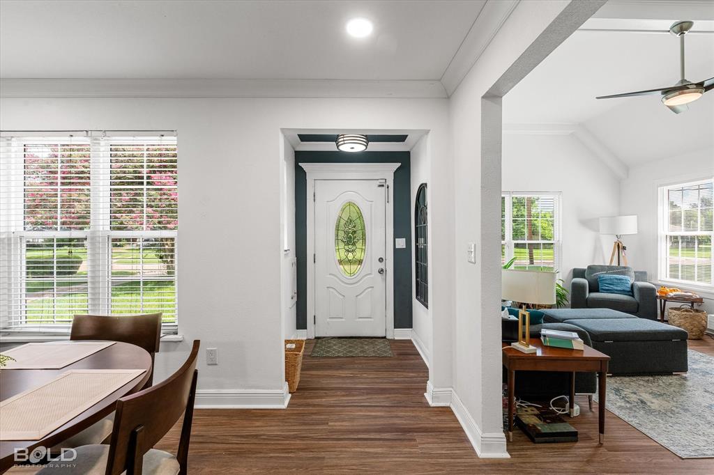 Shreveport, Louisiana 71105, United States, 3 Bedrooms Bedrooms, ,3 BathroomsBathrooms,Residential,Contingent,155943