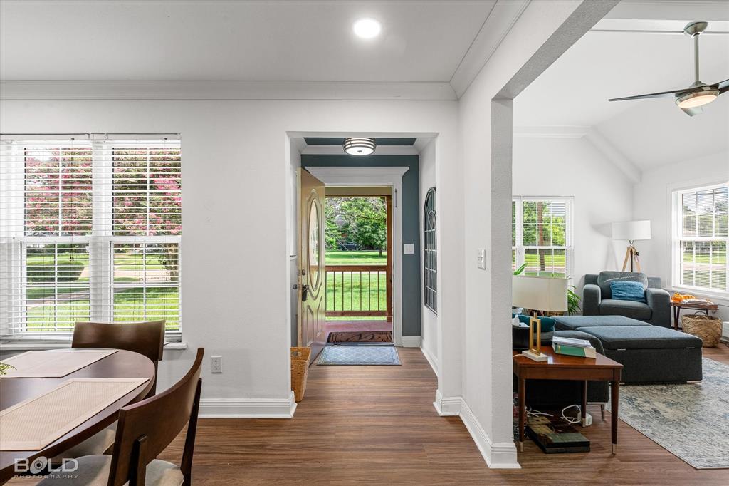 Shreveport, Louisiana 71105, United States, 3 Bedrooms Bedrooms, ,3 BathroomsBathrooms,Residential,Contingent,155943