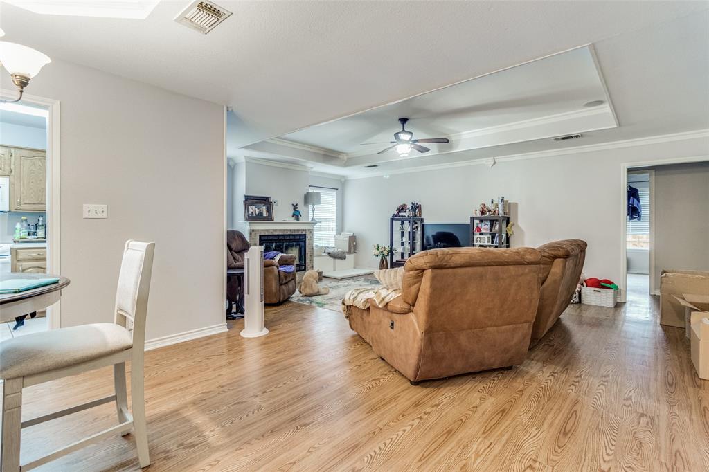 Country View Add - Residential Lease