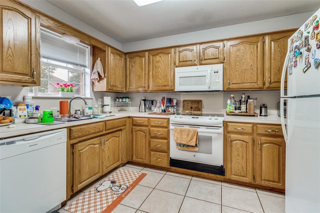 Country View Add - Residential Lease