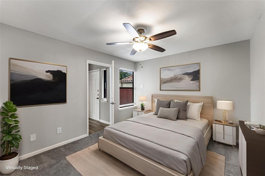 Villas Condo At Pkwy Village - Residential