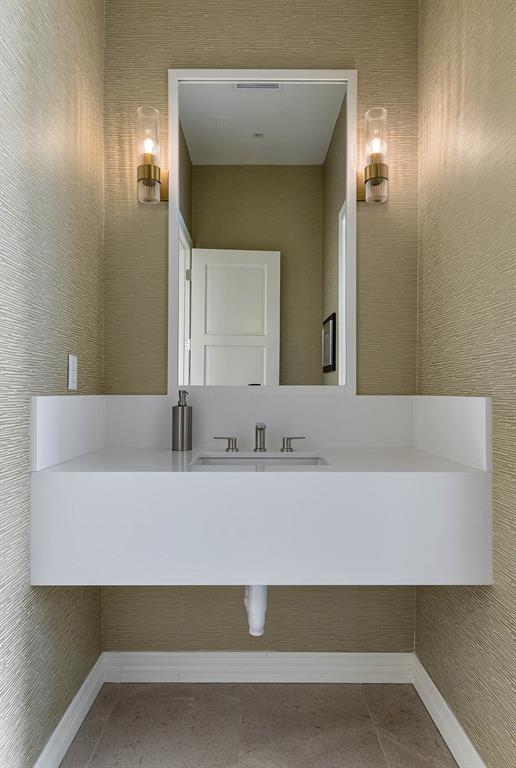 Plaza At Turtle Creek Residence Ph - Residential