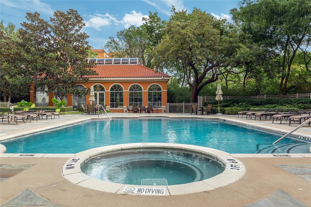 Plaza At Turtle Creek Residence Ph - Residential