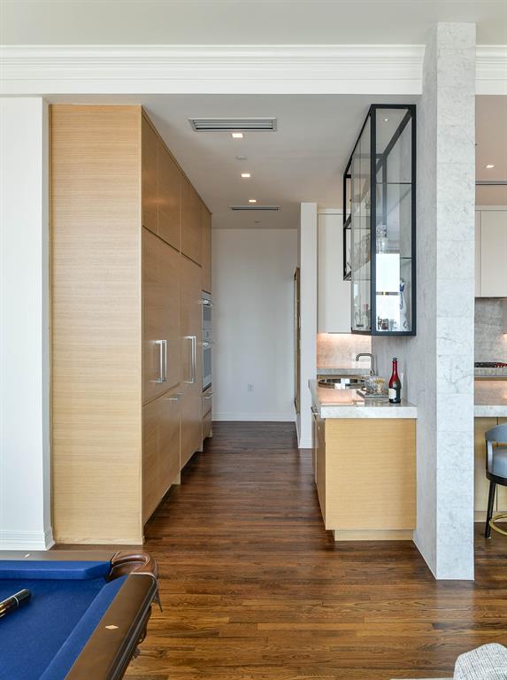 Plaza At Turtle Creek Residence Ph - Residential