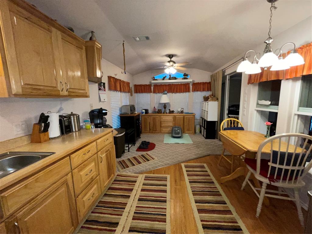 White Oak Shores - Residential