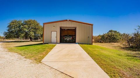 A home in Tolar