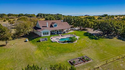 A home in Tolar