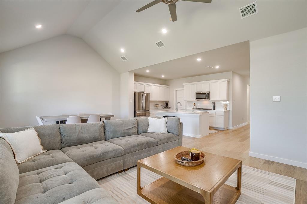 Ventana - Residential