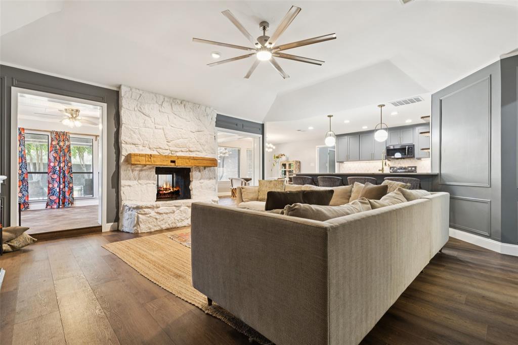 3 Brookfield Court