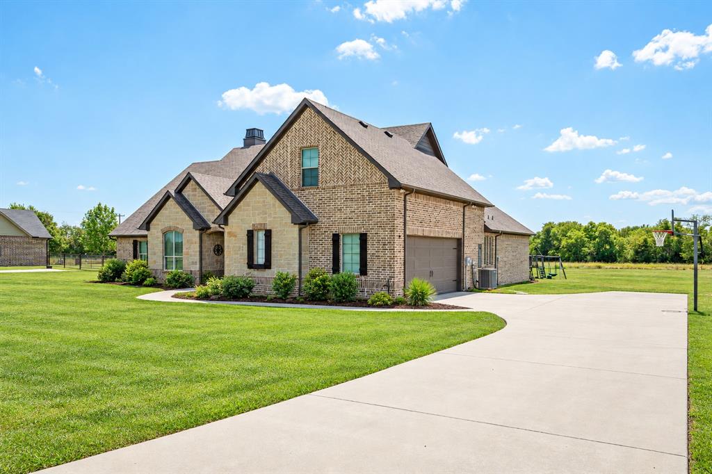 3857 County Road 2156
