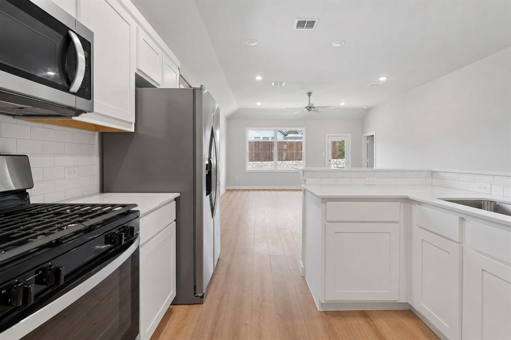 1826 Balfour Bend