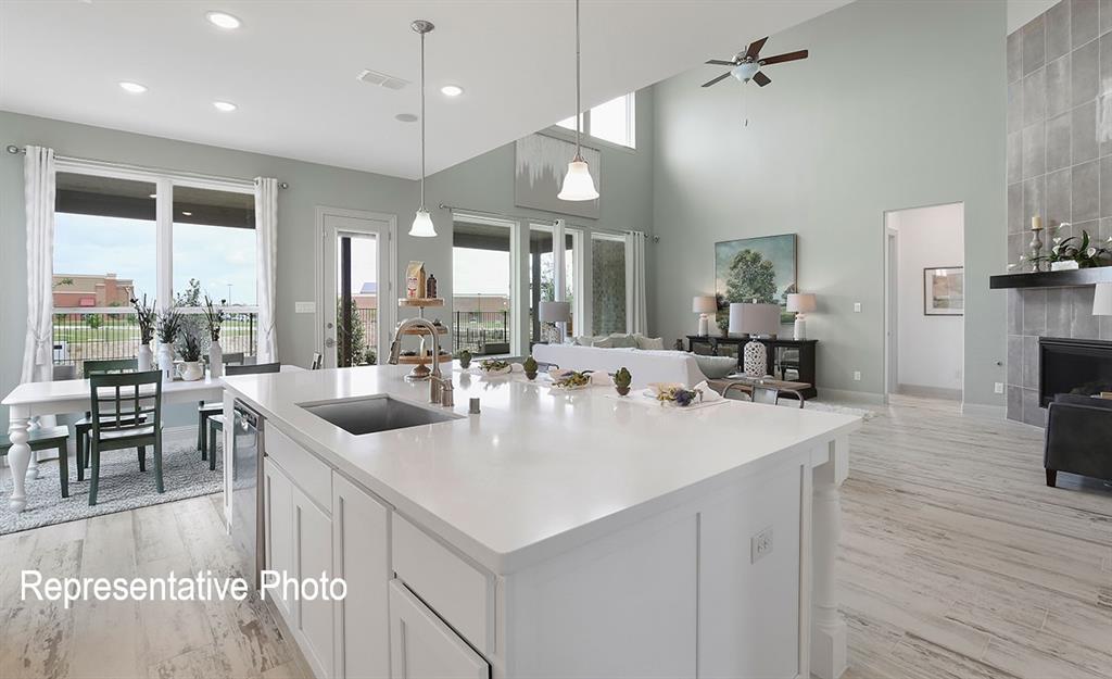 525 Carriage Hill Road