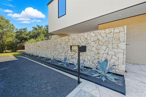 Tiny photo for 5820 Northmoor Drive, Dallas, TX 75230 (MLS # 21091365)