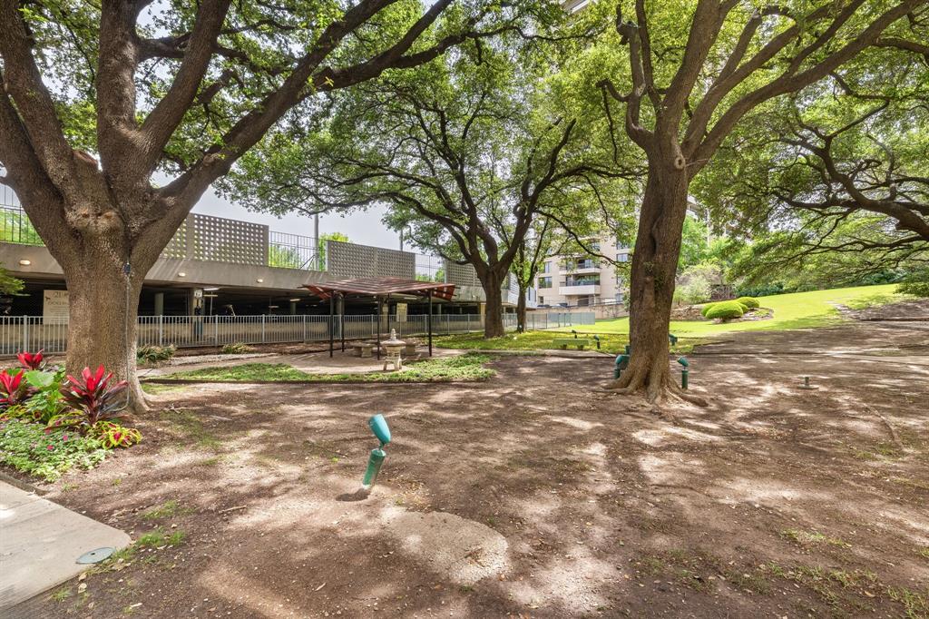 Twenty-One Turtle Creek Condos - Residential