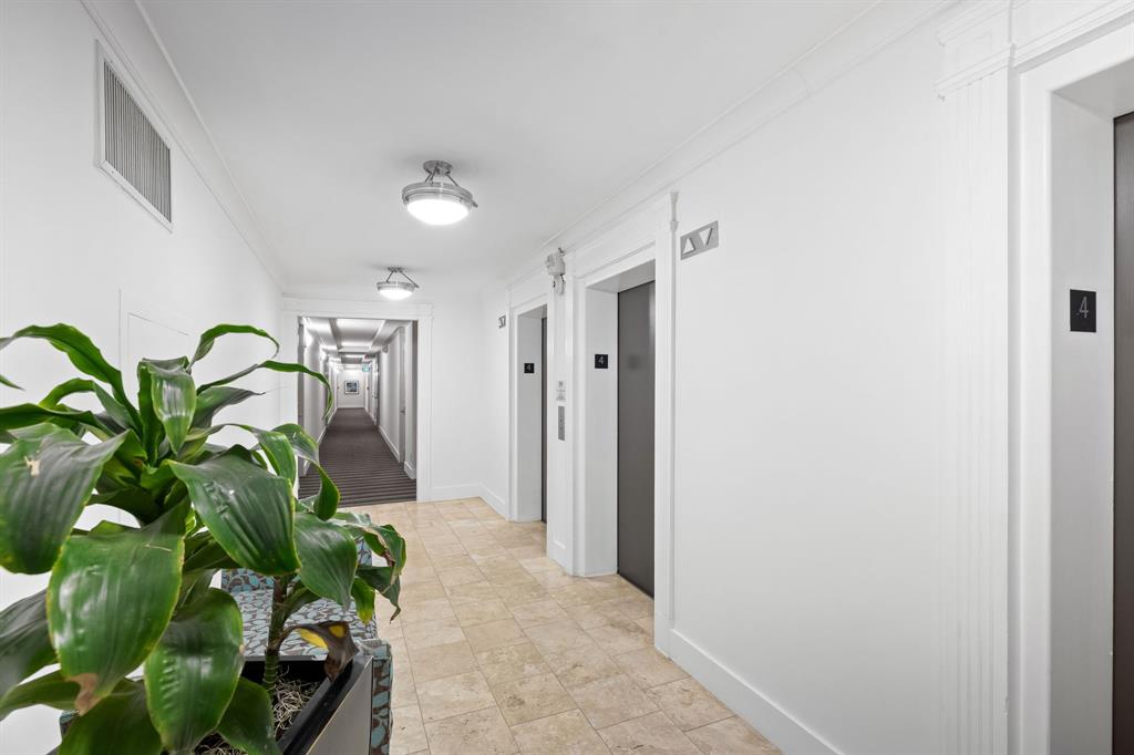 Twenty-One Turtle Creek Condos - Residential