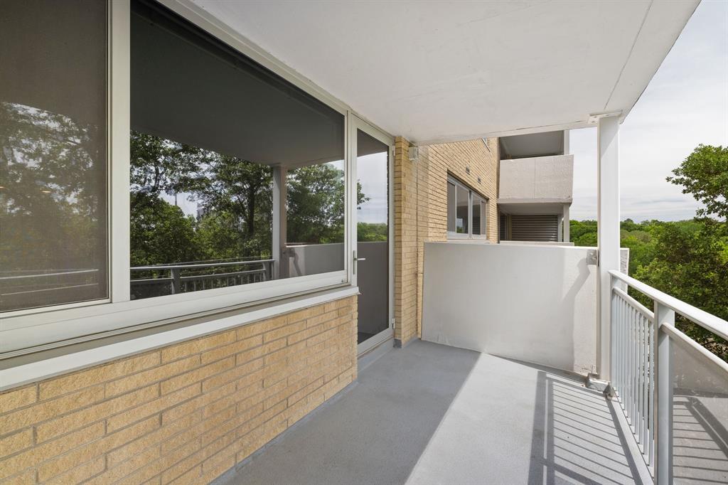 Twenty-One Turtle Creek Condos - Residential