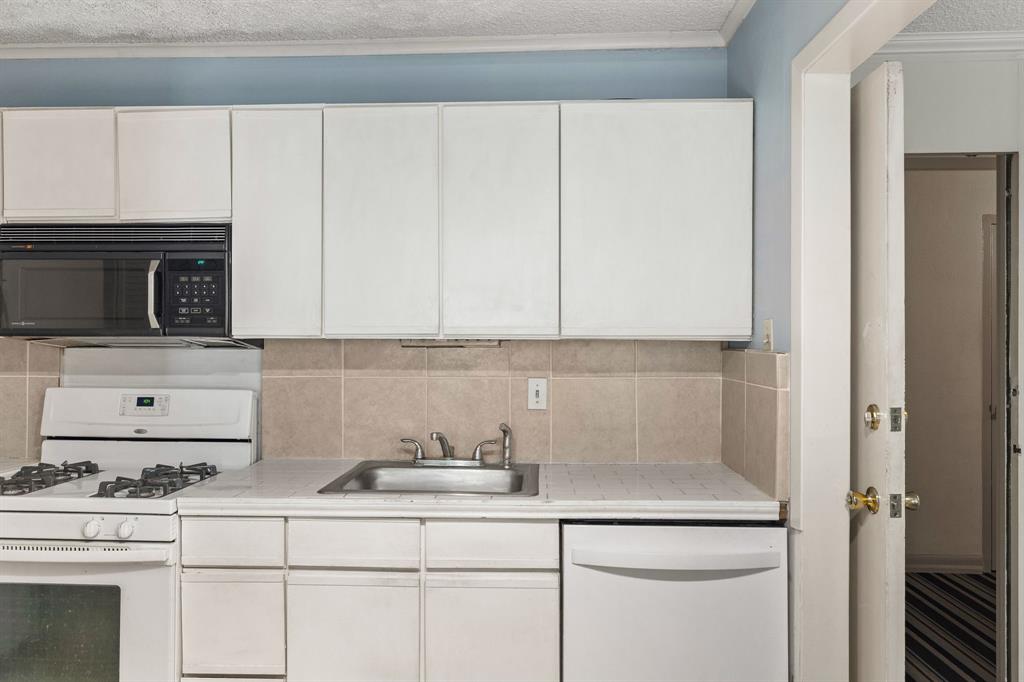 3883 Turtle Creek Boulevard 408