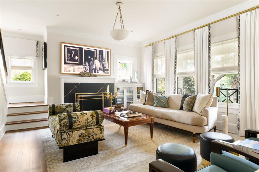 Second Instl Kessler Park - Residential