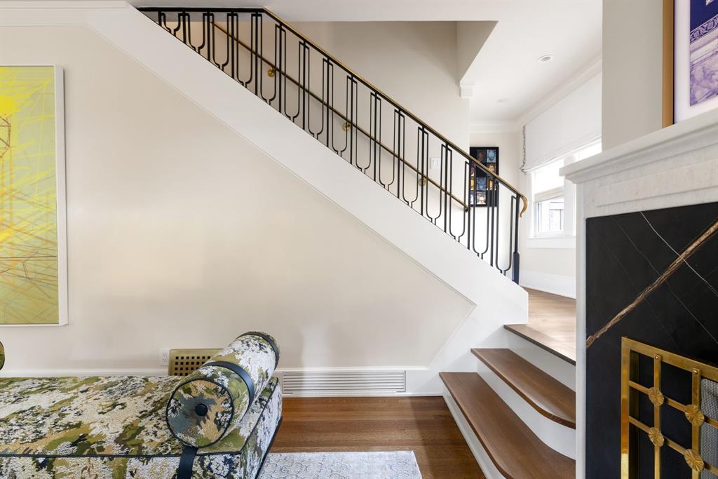 Second Instl Kessler Park - Residential