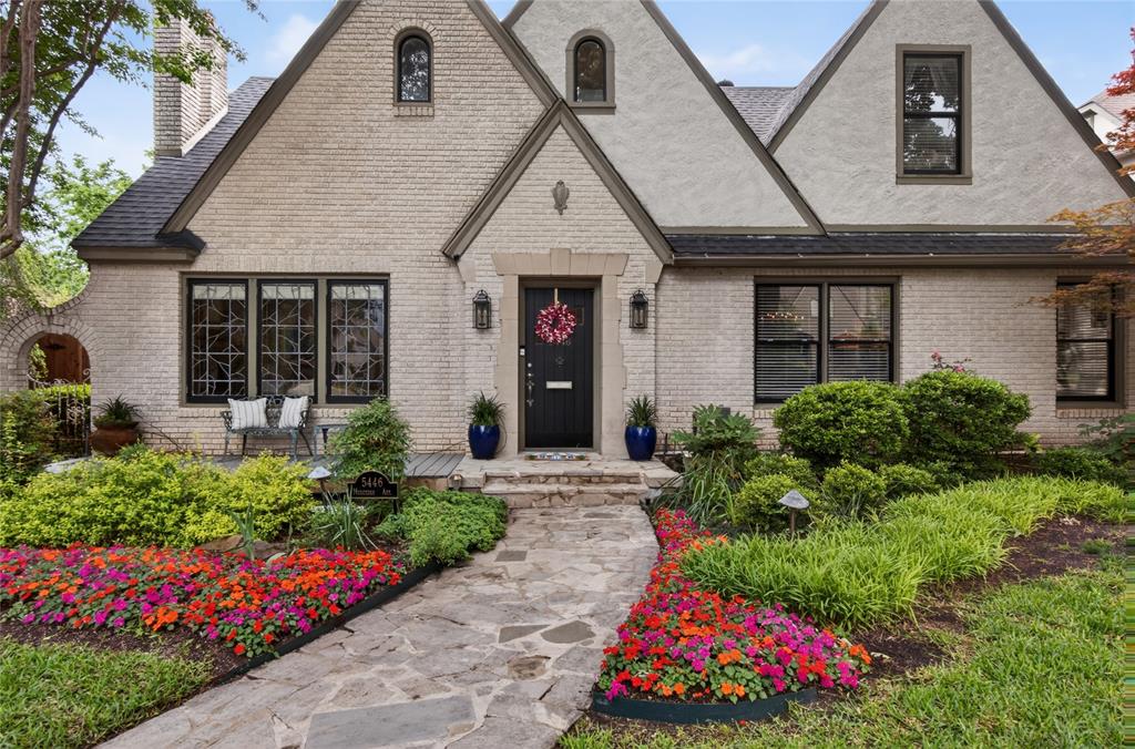 5446 Mercedes Avenue