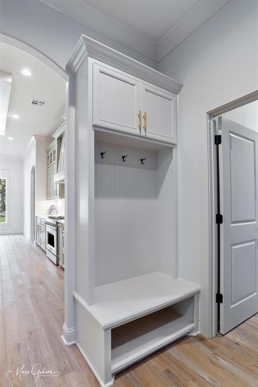 Belmere Un #6 - Residential