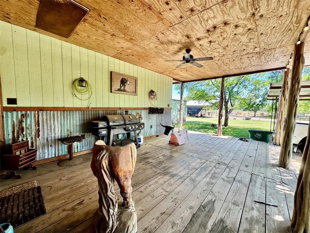 Photo of 507 Hawk Lane, Clyde, TX 79510 (MLS # 21268619)