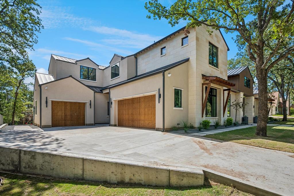 413 Live Oak Drive