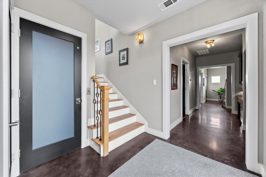 299 Harborview Drive