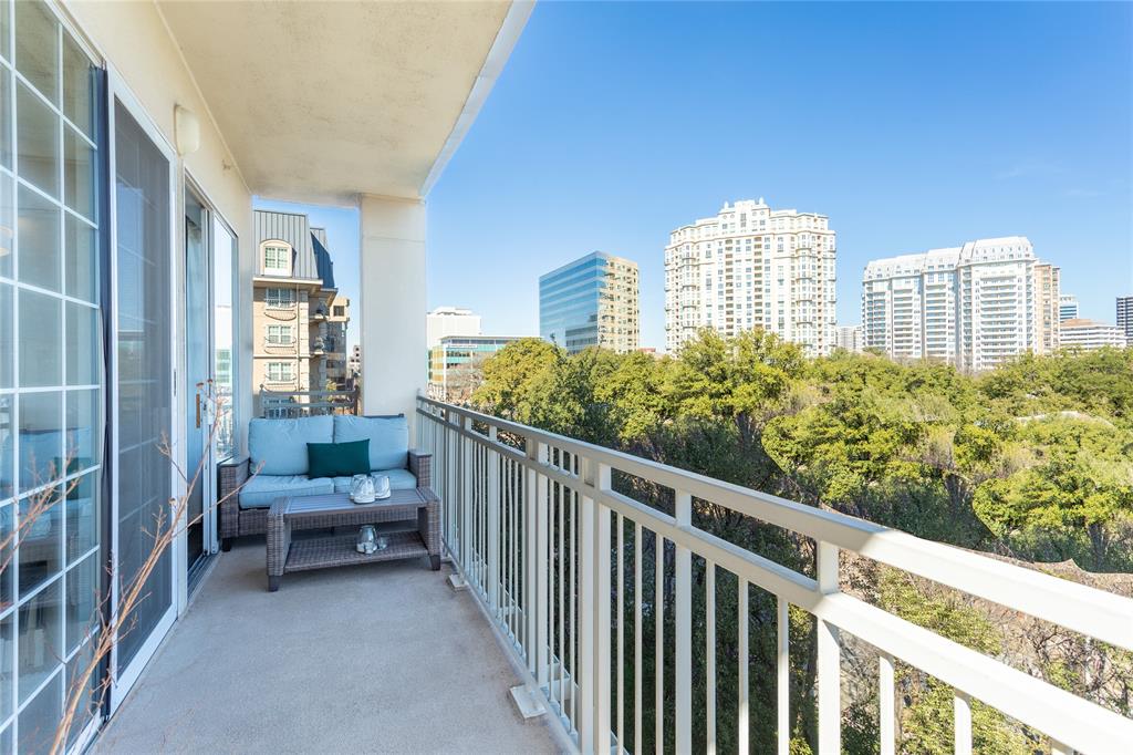 3225 Turtle Creek Boulevard 447