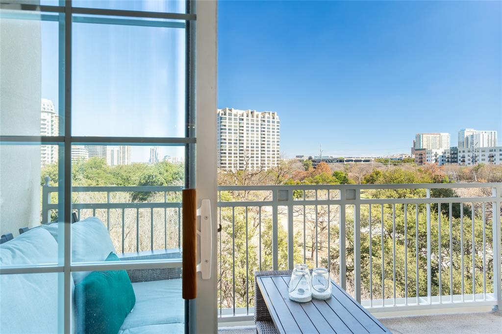 3225 Turtle Creek Boulevard 447