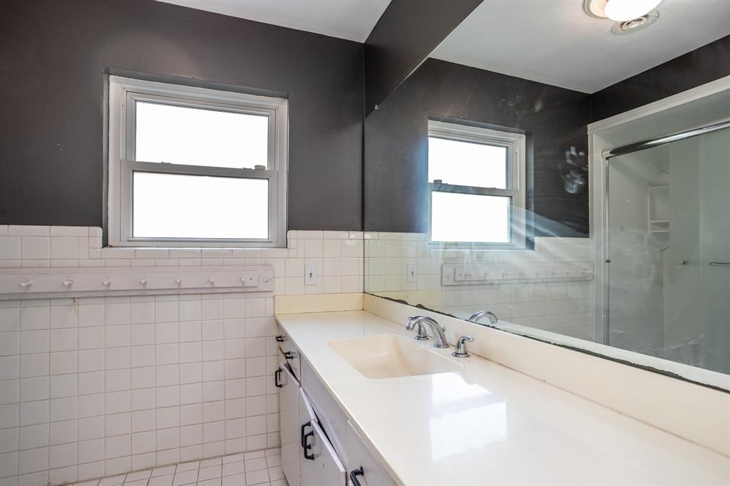 ORIGINAL  TOWN - Residential