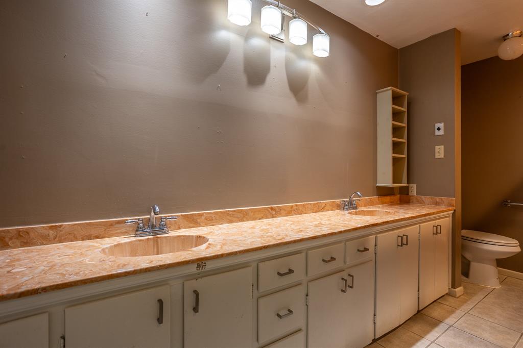 ORIGINAL  TOWN - Residential