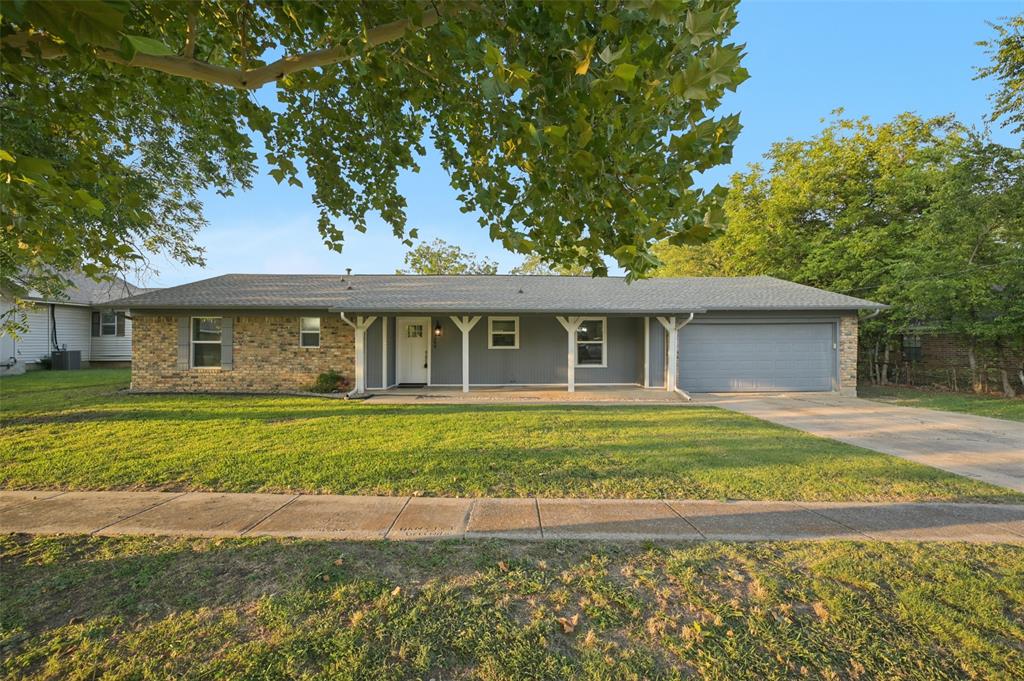 208 W 4th Street