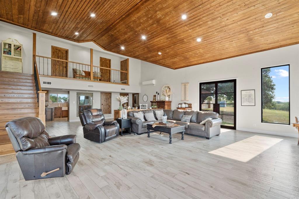 2296 County Road 290