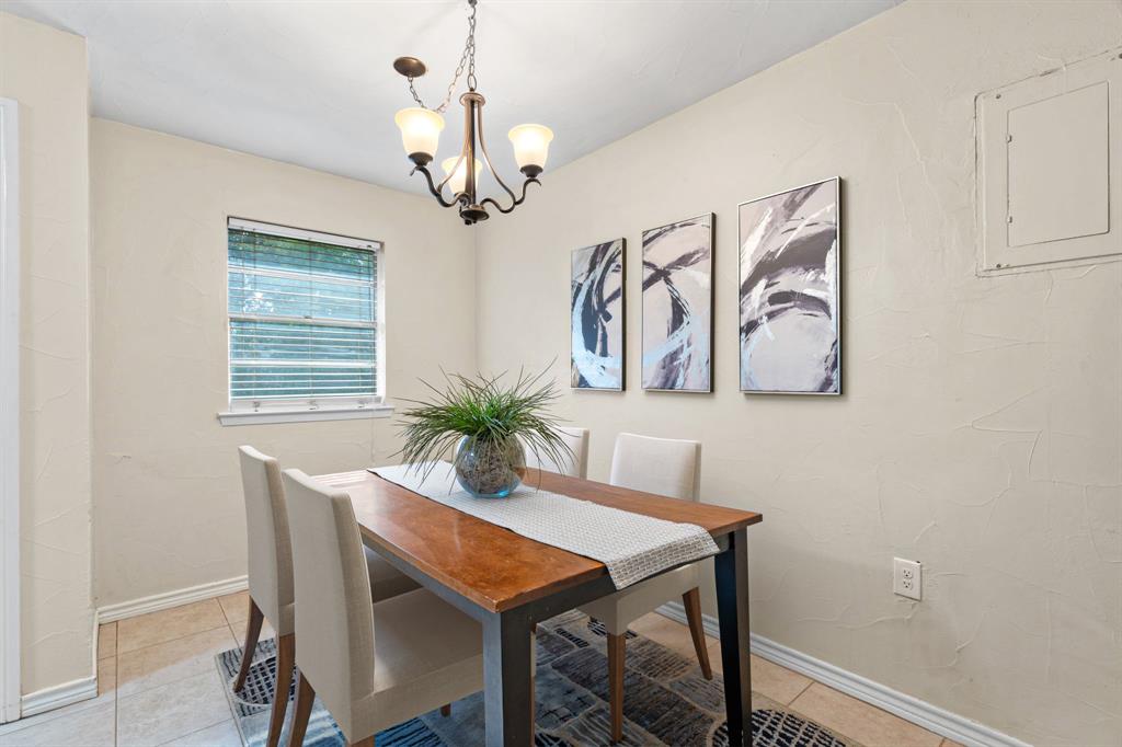 125 NW Jill Ann Drive