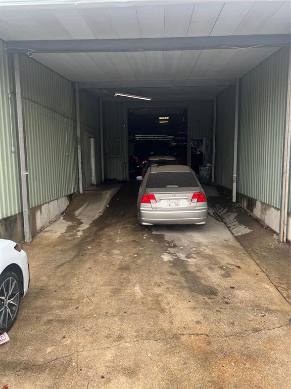 Thompson H D Add - Commercial Lease