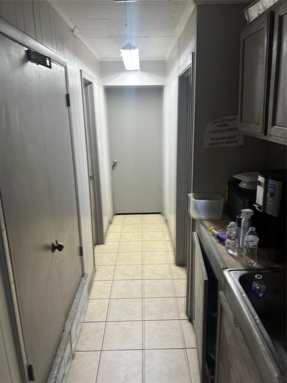 Thompson H D Add - Commercial Lease