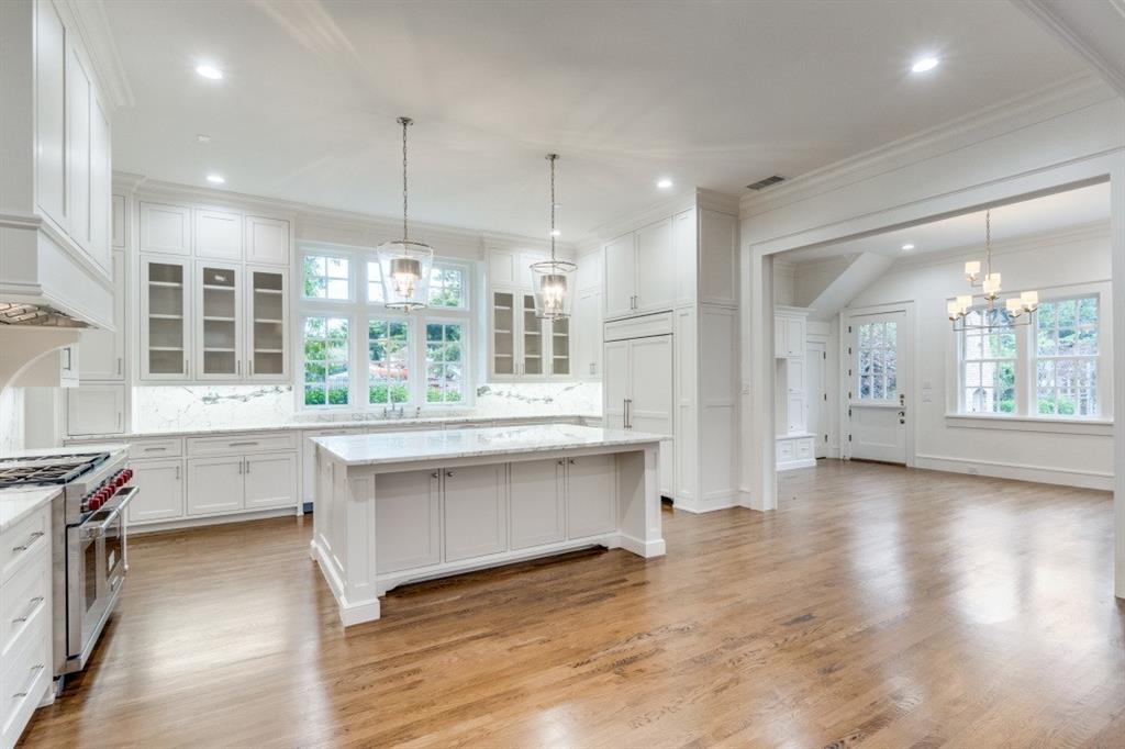 Llano Place - Residential